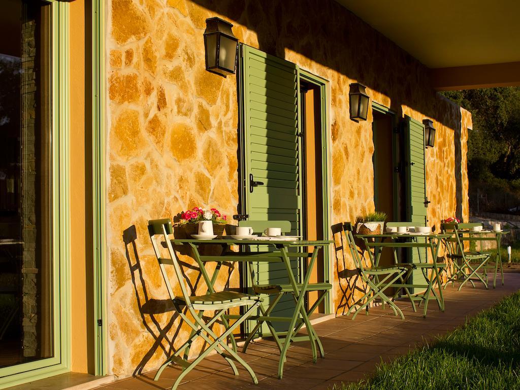 Vale De Ferreiros Guest House อาบรันเตซ ภายนอก รูปภาพ