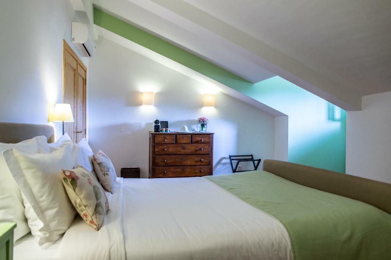 Vale De Ferreiros Guest House อาบรันเตซ ภายนอก รูปภาพ